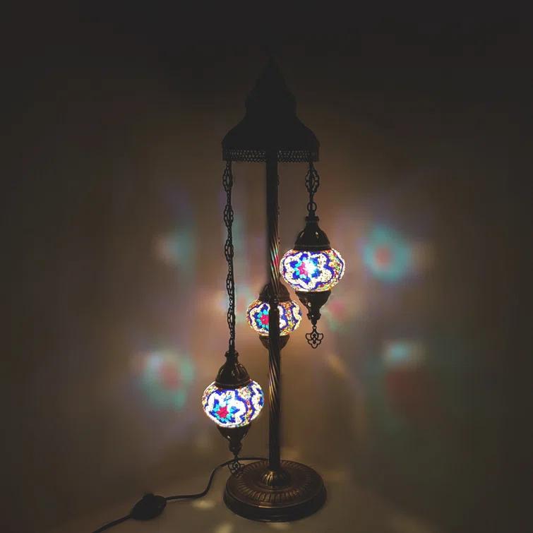 Daiyu Floor Lamp - Antique Brass