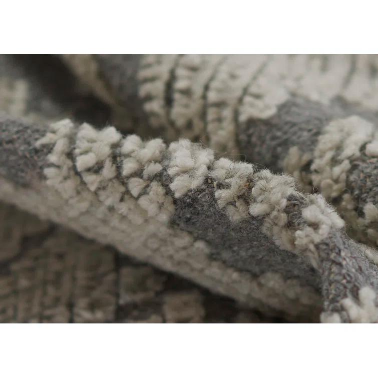 2'x3' Bristol Accent Rug Gray - Momeni: Handmade Geometric Wool & Cotton, Low Pile, Traditional Indoor Decor