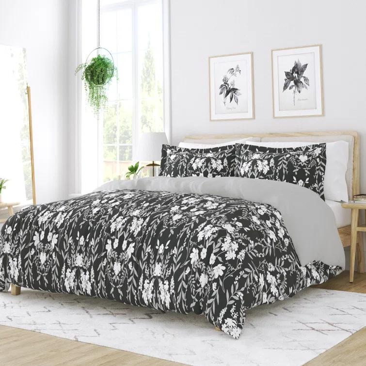 Secret Garden Pattern Reversible Duvet Cover Set