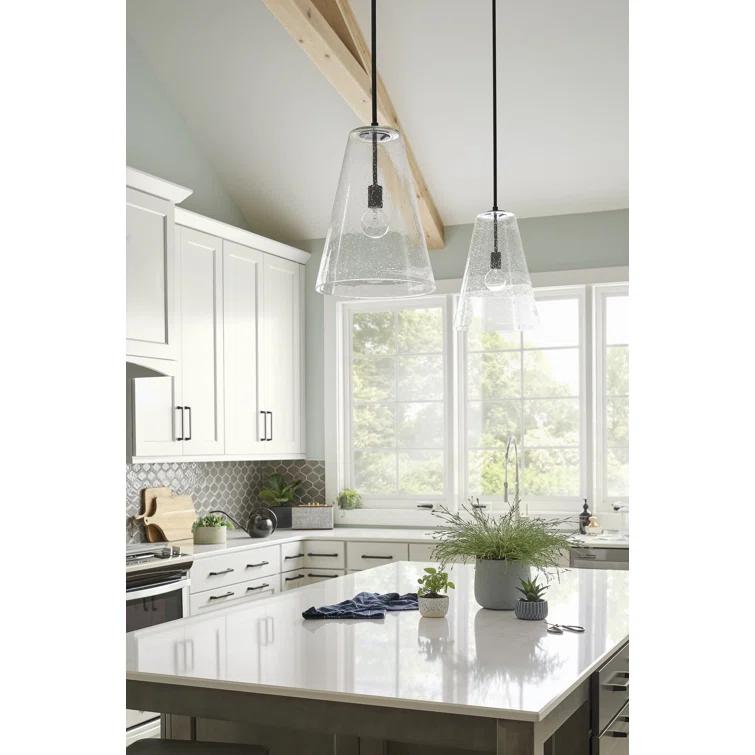 Evanne 1 - Light Single Pendant
