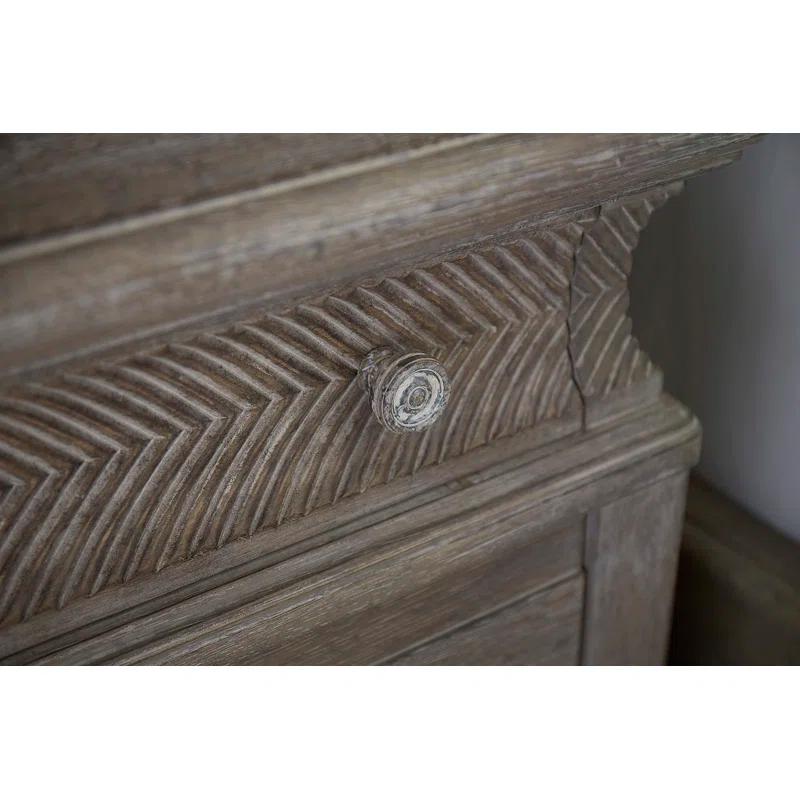 Dowton Abbey 30'' W Solid Wood Nightstand