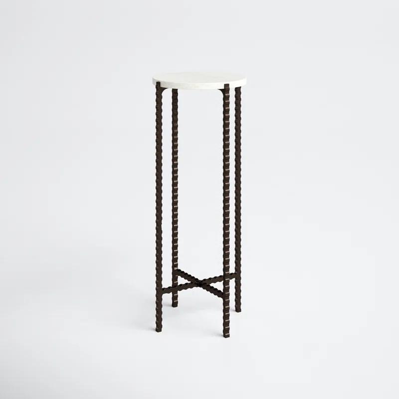 Lia Plant Stand