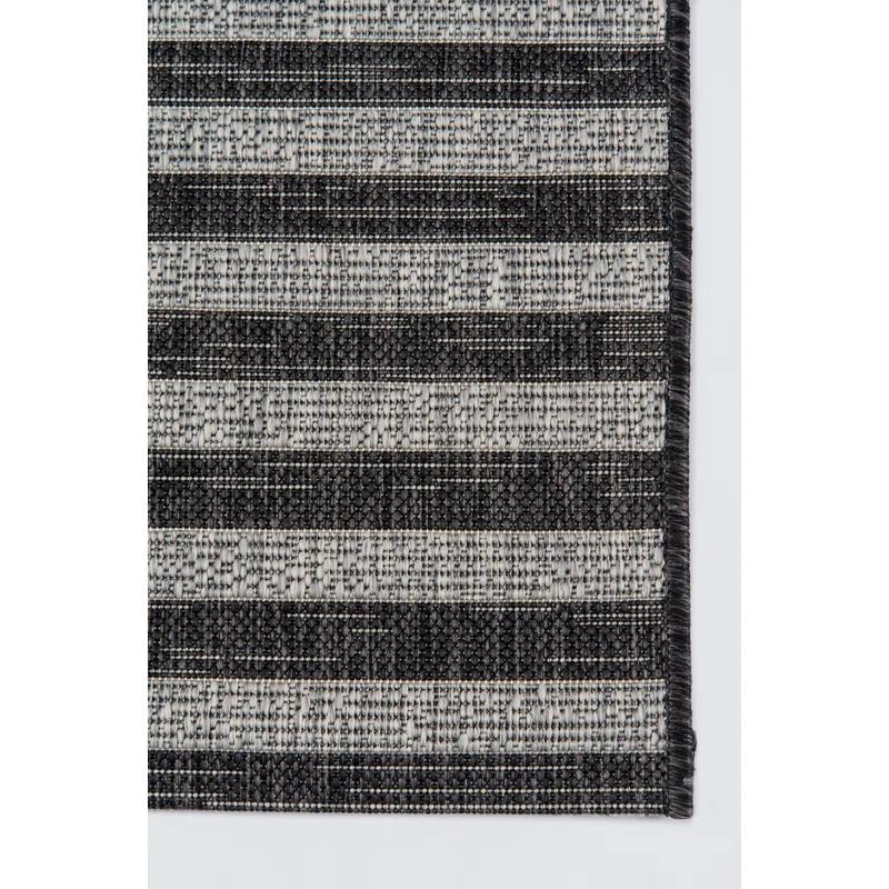 Momeni Villa Monaco Geometric Charcoal Area Rug