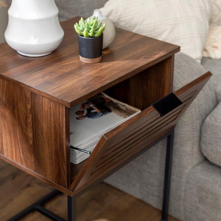 Ignaat 18'' W Nightstand