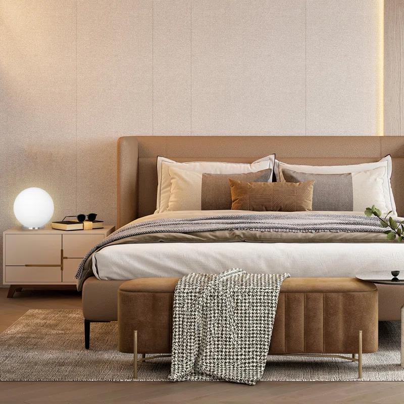 Mia Globe Lamp