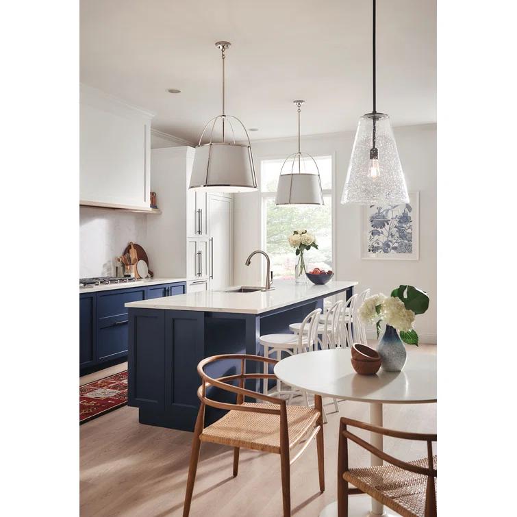 Evanne 1 - Light Single Pendant