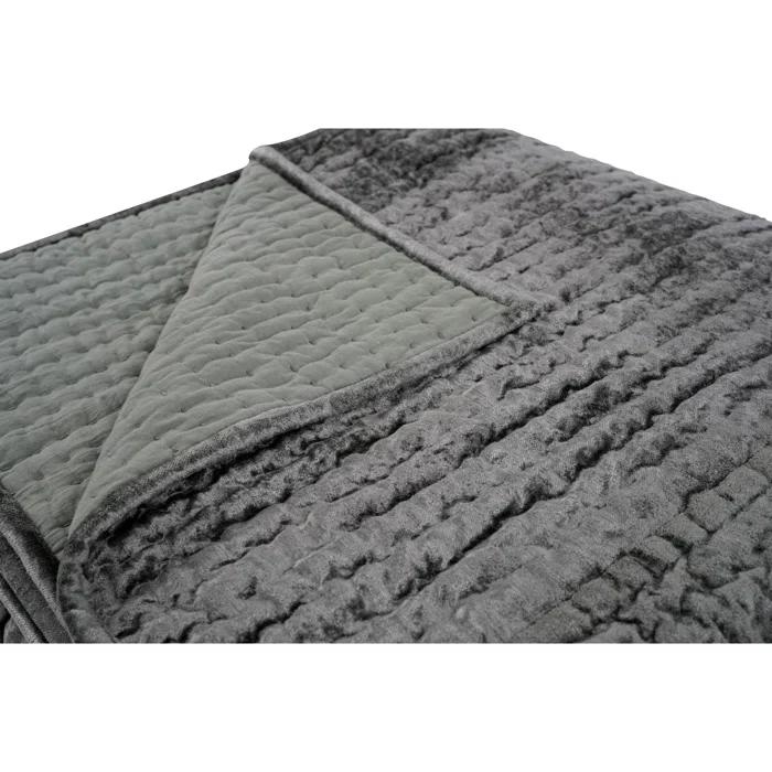 Dimitry 100% Rayon Velvet Sage Green Queen Quilt by Kosas Home