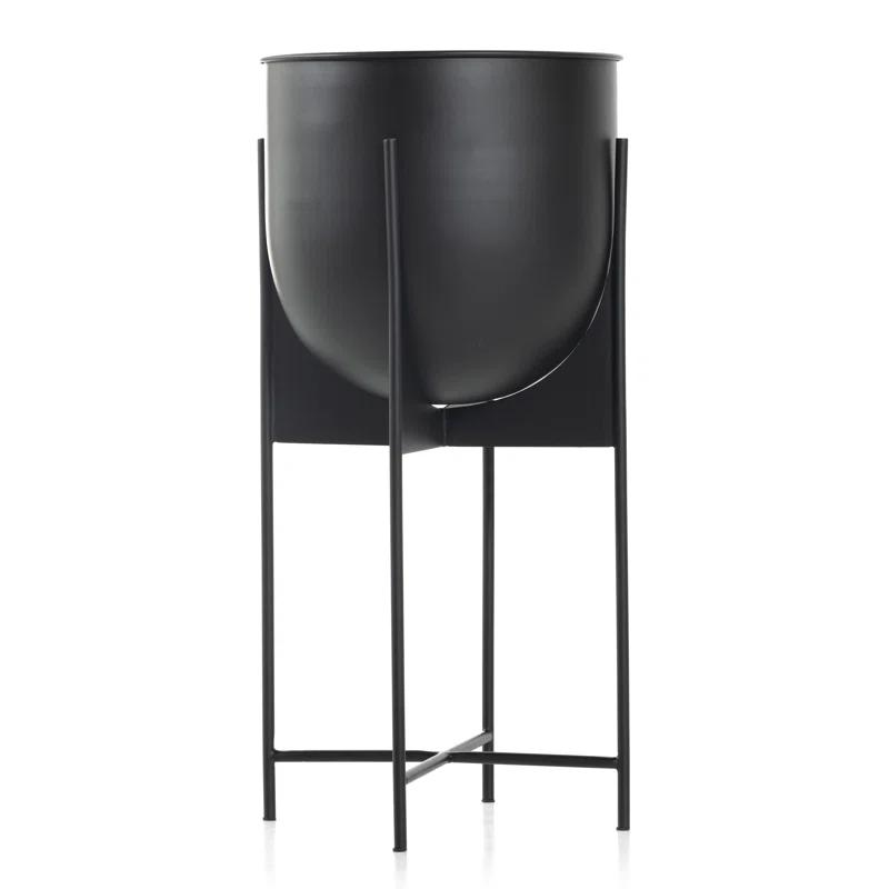 Wynn Planter