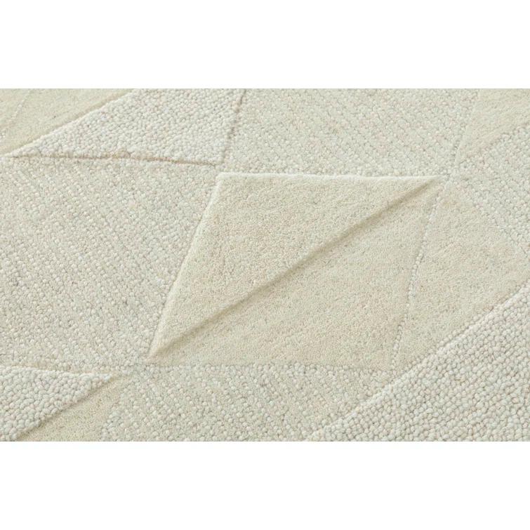 NuStory Essential Ridge 5' x 8' Hand-Tufted Wool Area Rug in Ivory