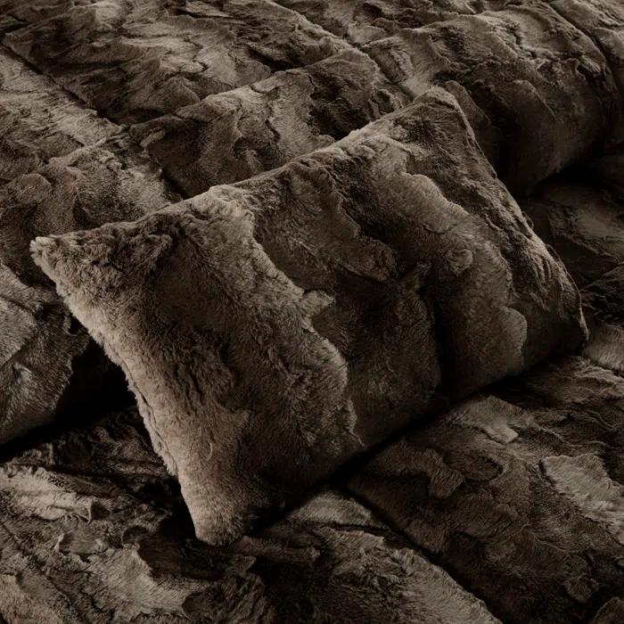 Madison Park Zuri Faux Fur Comforter Set