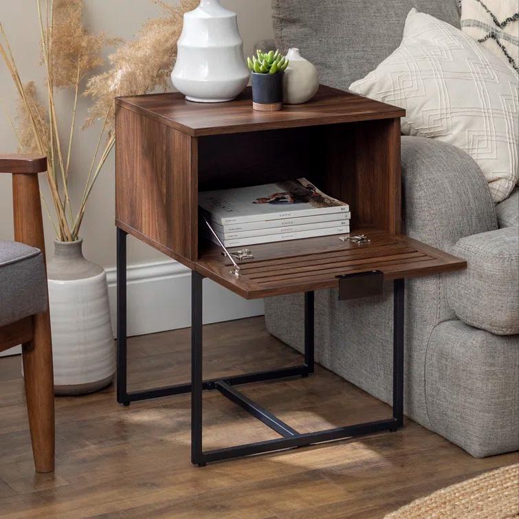 Ignaat 18'' W Nightstand