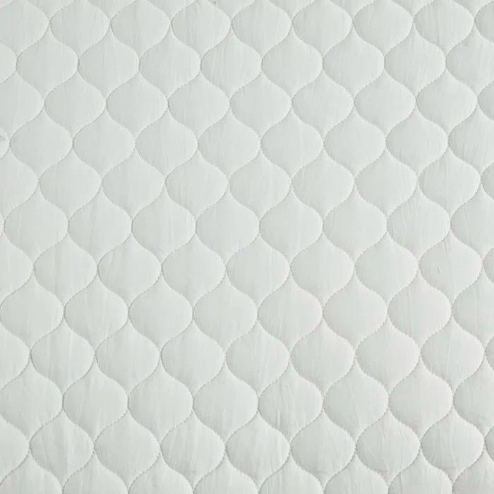 Solid Color 3 Piece Scalloped Edge Crinkle Microfiber Quilt Set