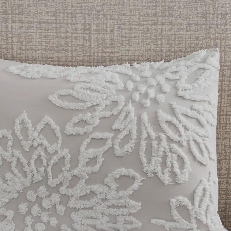 Kelly Clarkson Home Gwyneth 3 Piece Tufted Cotton Chenille Floral Duvet Cover Set