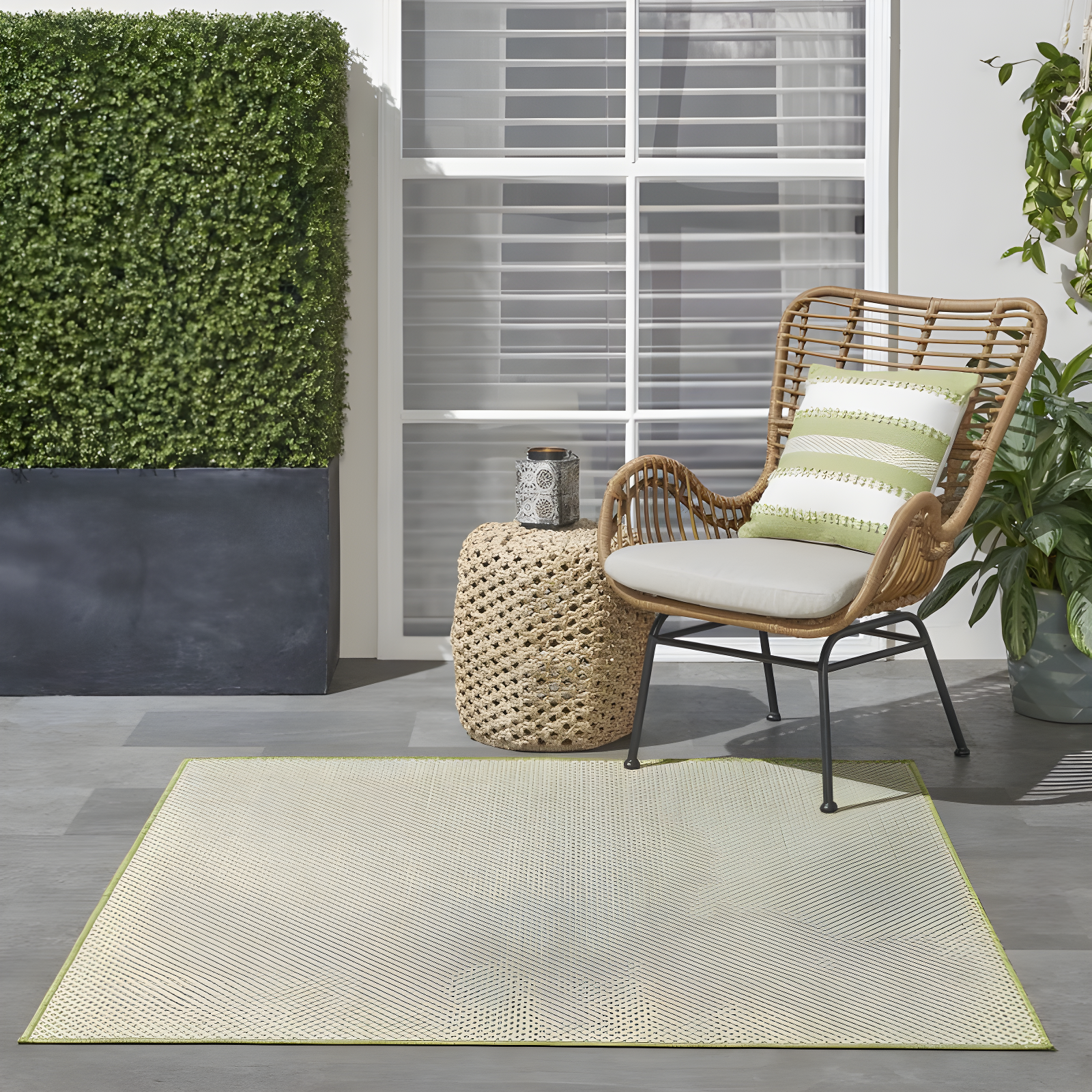 Nourison 4' x 4' Courtyard Modern Easy Care Flatweave Indoor Outdoor Square Rug Ivory Green