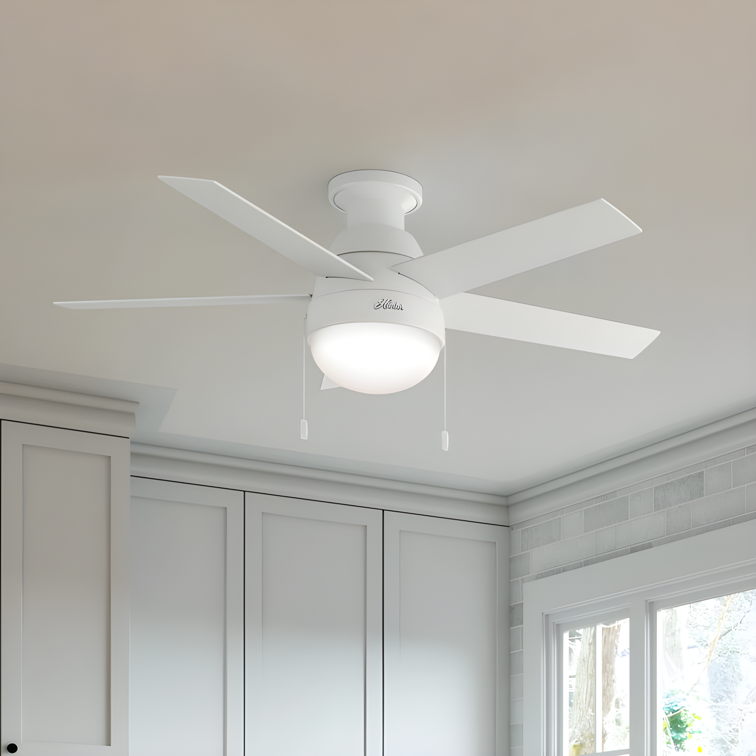 46" Anslee 5 - Blade LED Flush Mount Ceiling Fan with Pull Chain and Light Kit Included