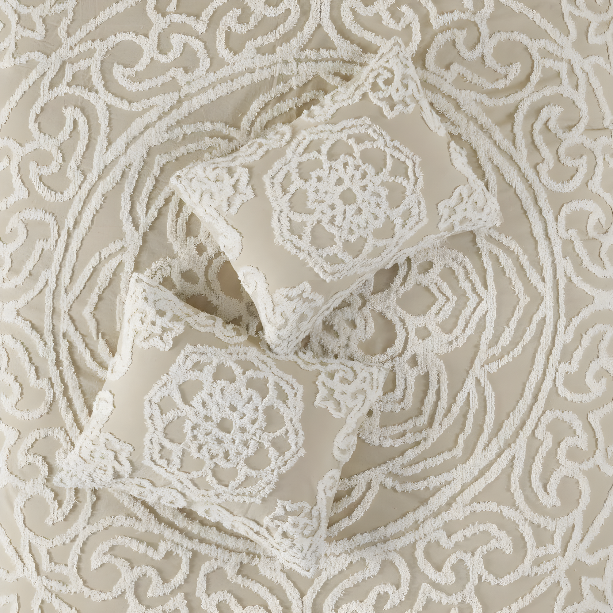 Madison Park Laetitia Tufted Chenille Cotton Medallion Fringe Coverlet Set