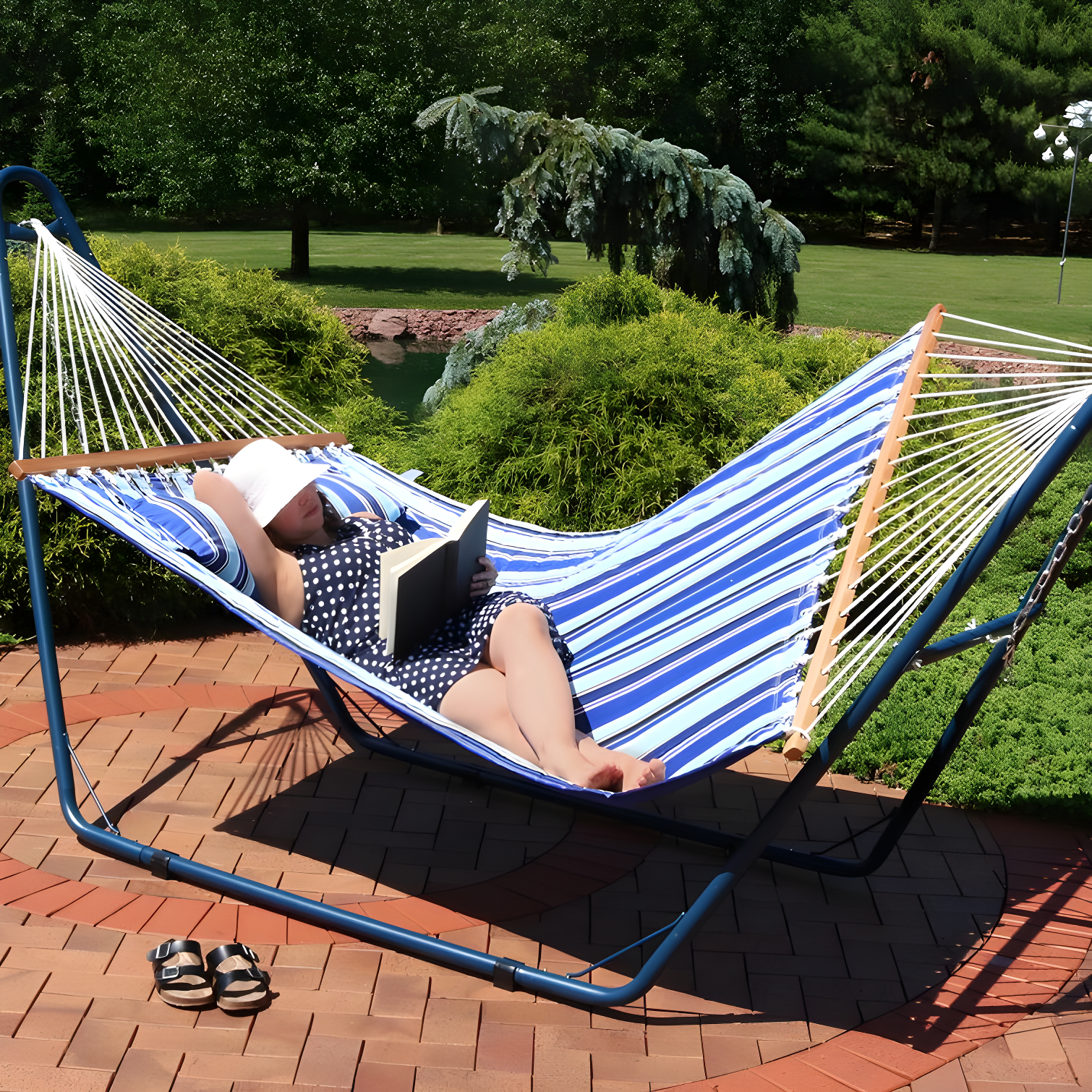 2-Person Quilted Polyester Spreader Bar Hammock