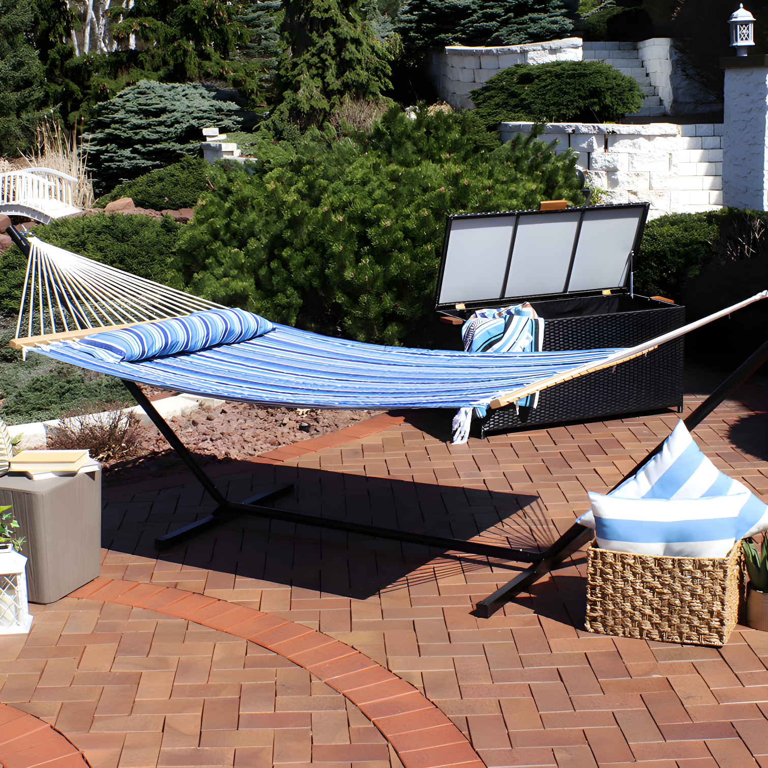 2-Person Quilted Polyester Spreader Bar Hammock