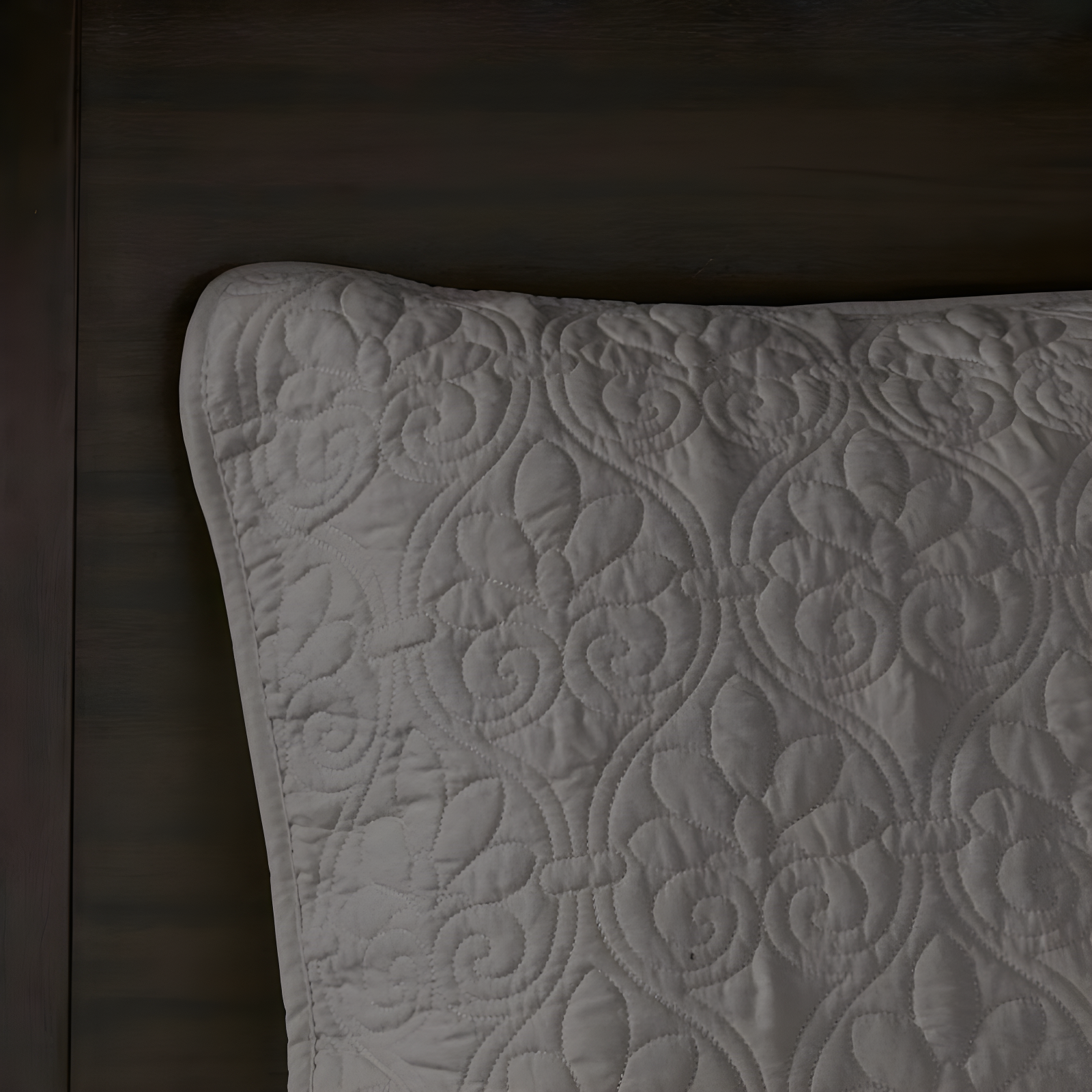 Quebec Reversible Bedspread Set