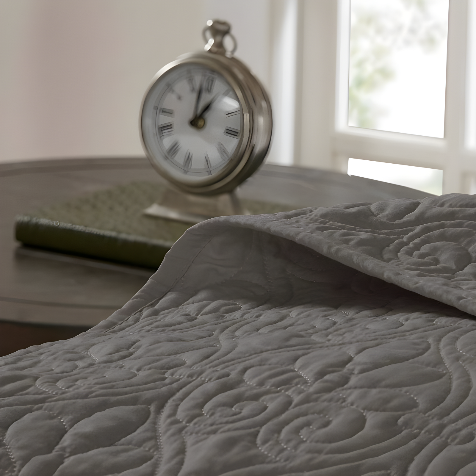 Quebec Reversible Bedspread Set