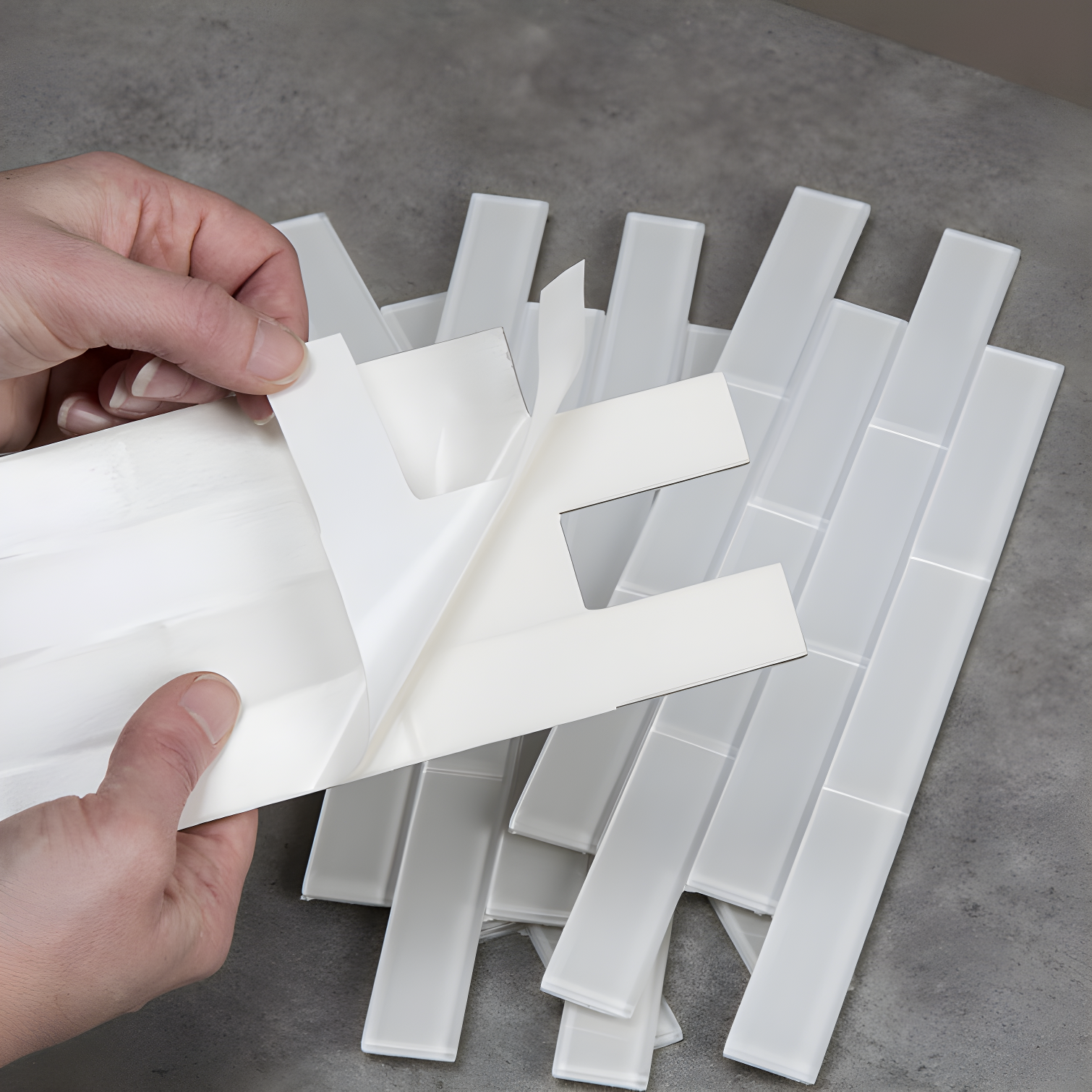 Aspect Aspect Peel and Stick Matted Glass Backsplash Kit in Frost for Kitchen and Bathrooms (15 sq ft Kit)