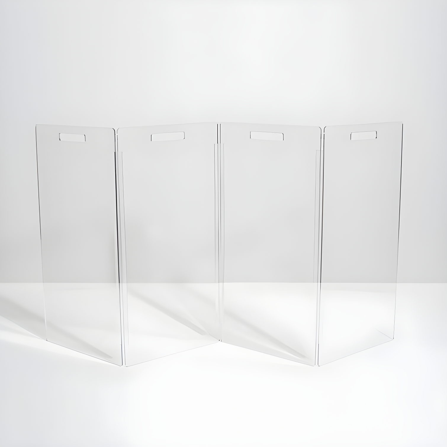 Hiddin Clear Freestanding Tall Zig Zag Pet Gate