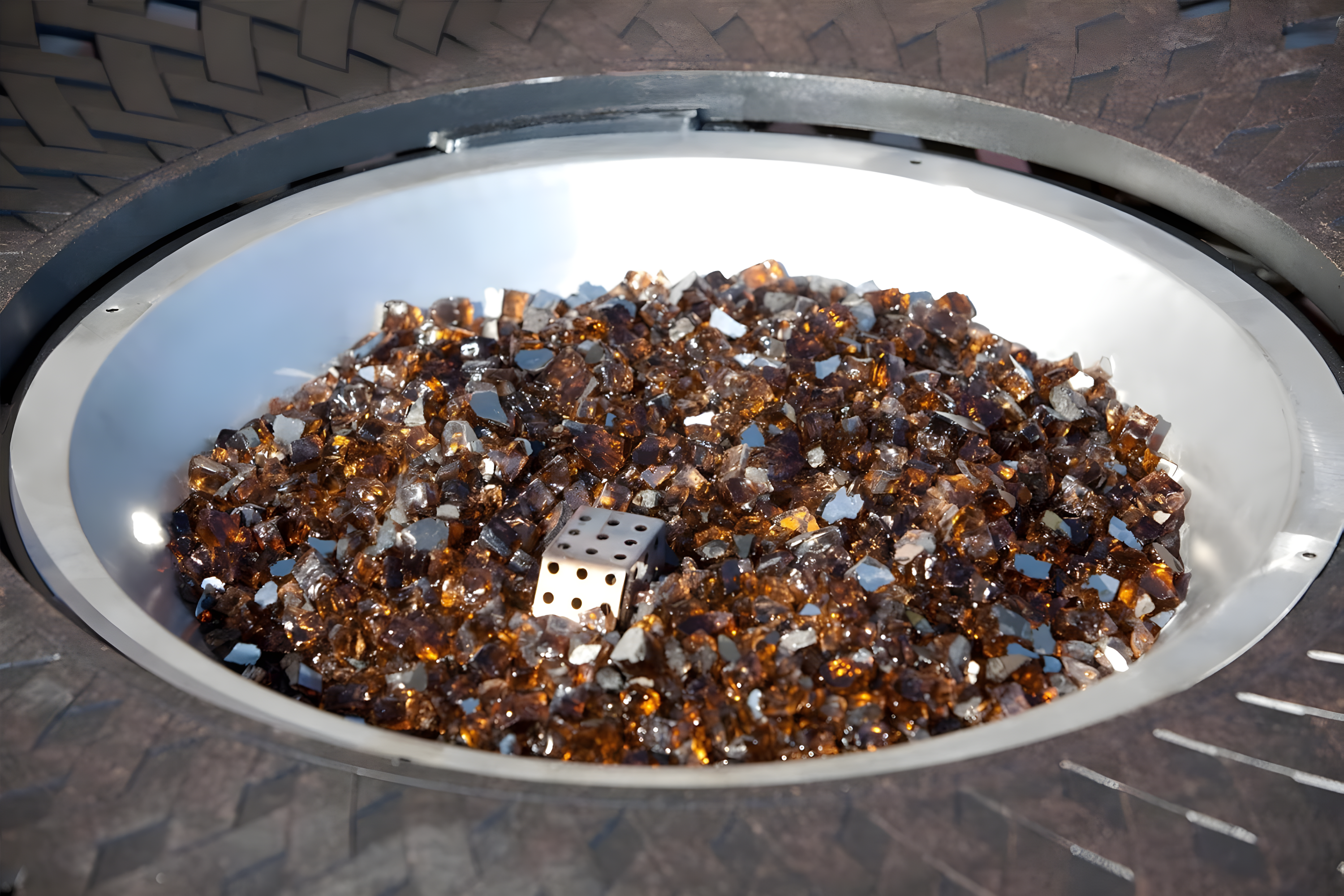 Fire Sense Fire Sense Premium Sparkling Reflective Tempered Fire Glass for Fire Pits Easy to Install-10 Lbs Crystal Clear