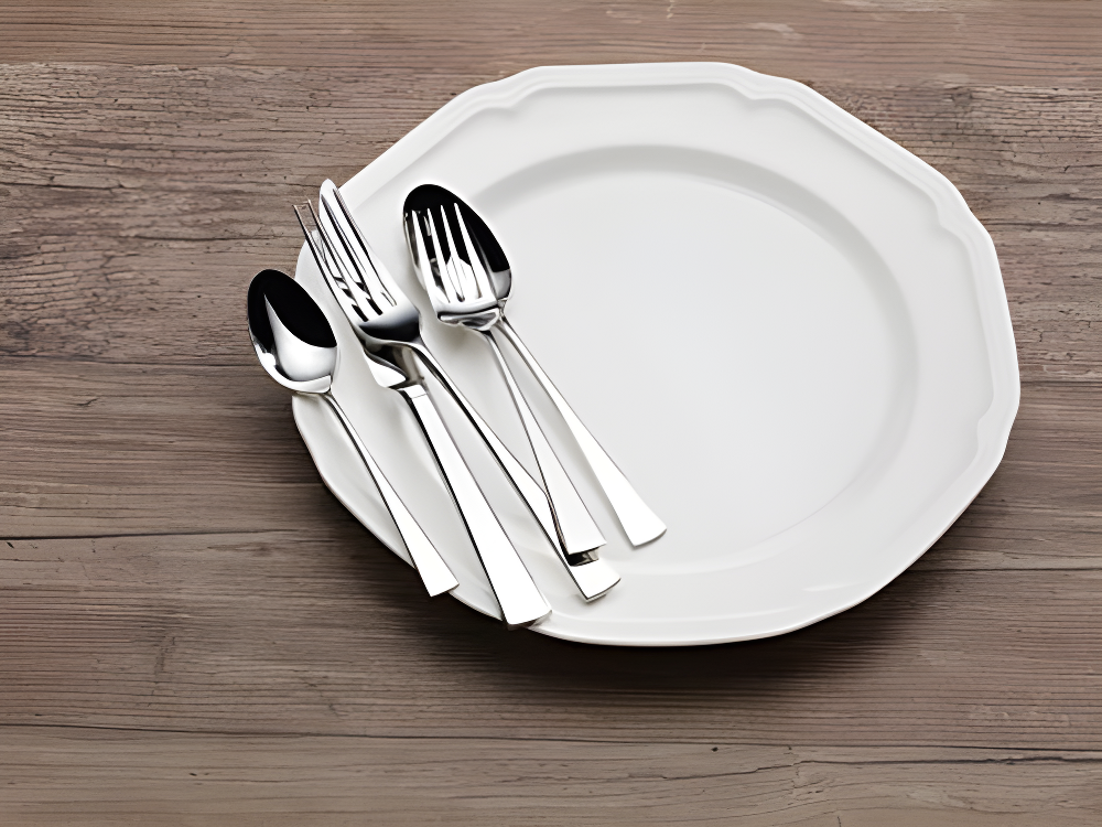 Mikasa Lucia 20-Piece Flatware Set - Crafted with Premium 18/10 Stainless Steel