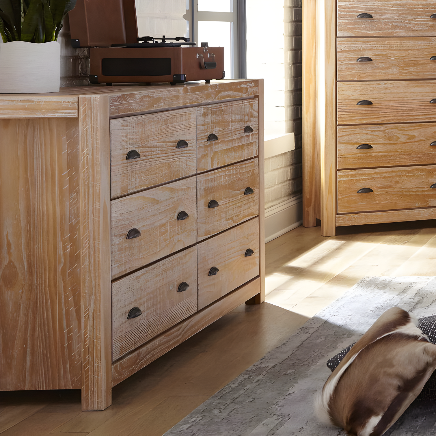 Montauk Solid Wood 59.5'' W 6 - Drawer Dresser