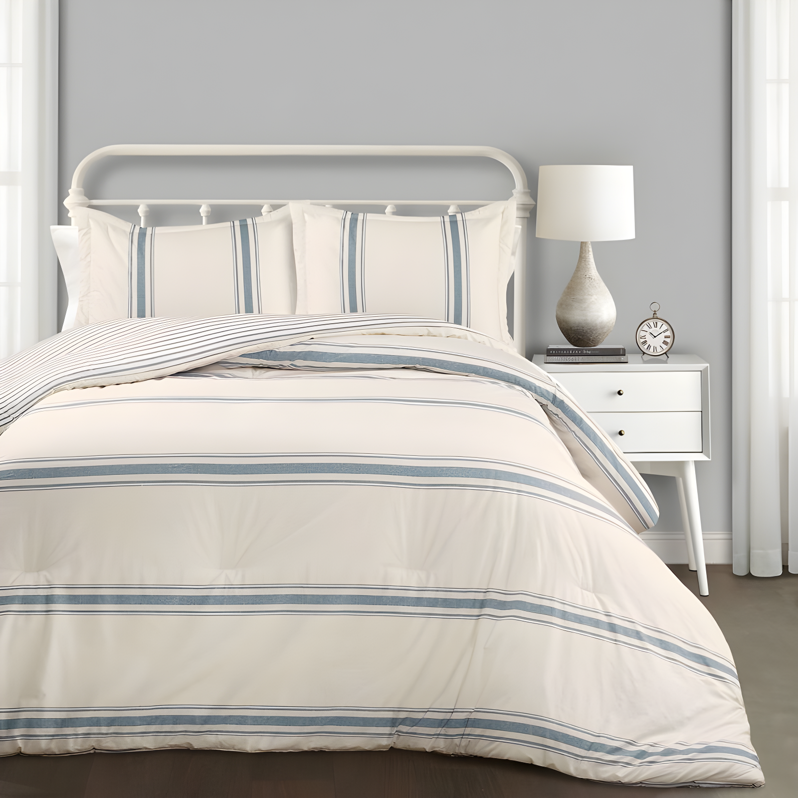 Farmhouse Standard Cotton Reversible Comforter Set