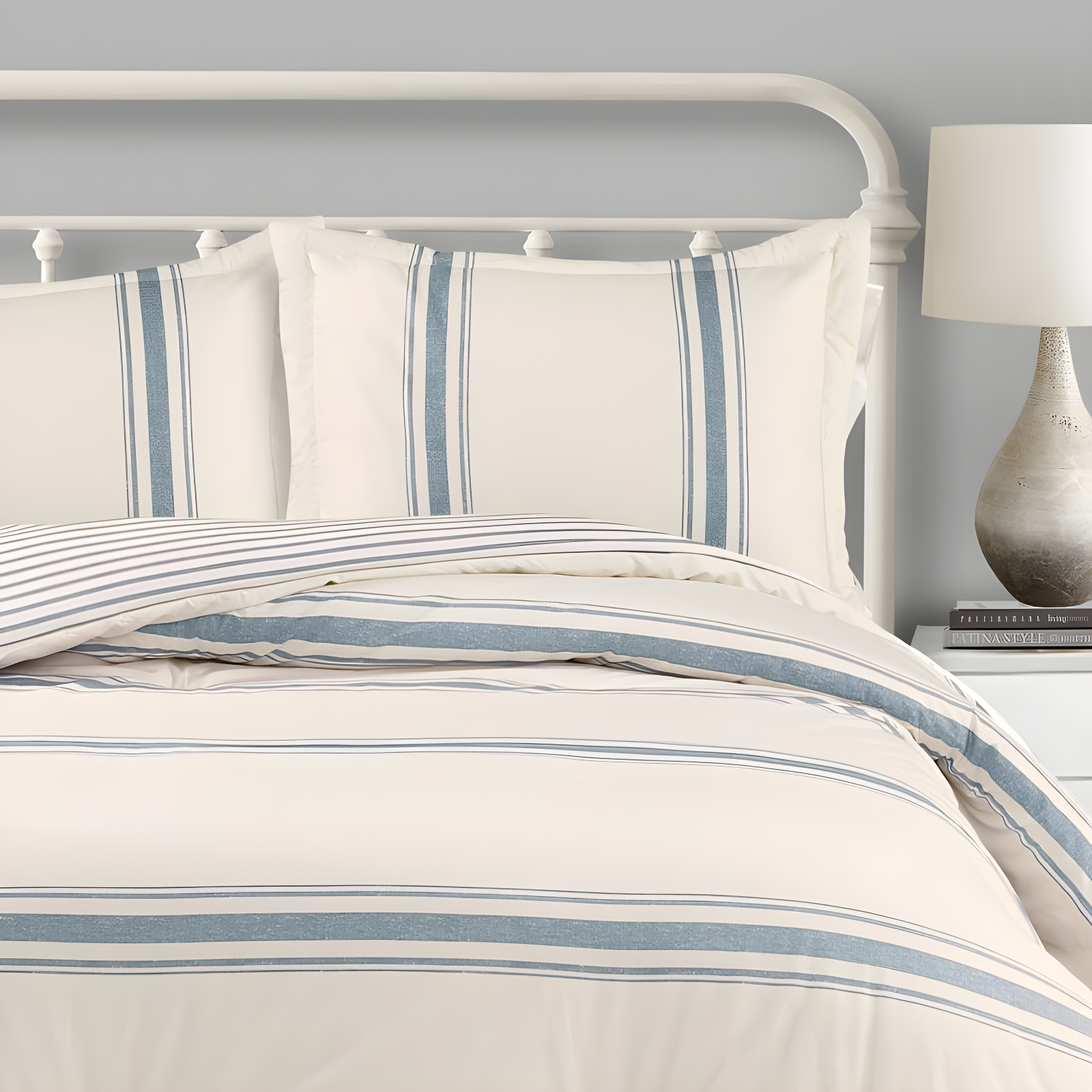 Farmhouse Standard Cotton Reversible Comforter Set
