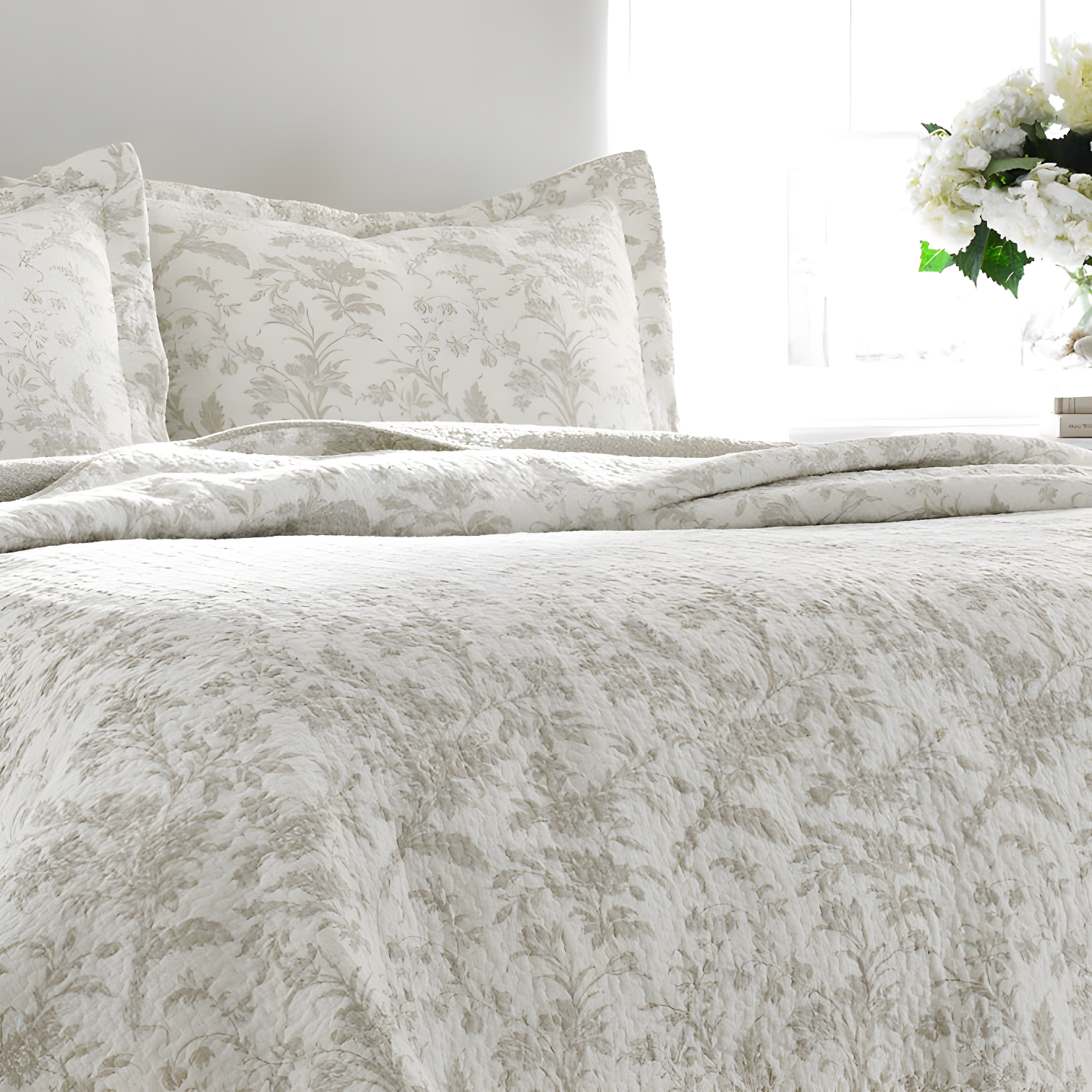 Laura Ashley Amberley Reversible Cotton Quilt Set