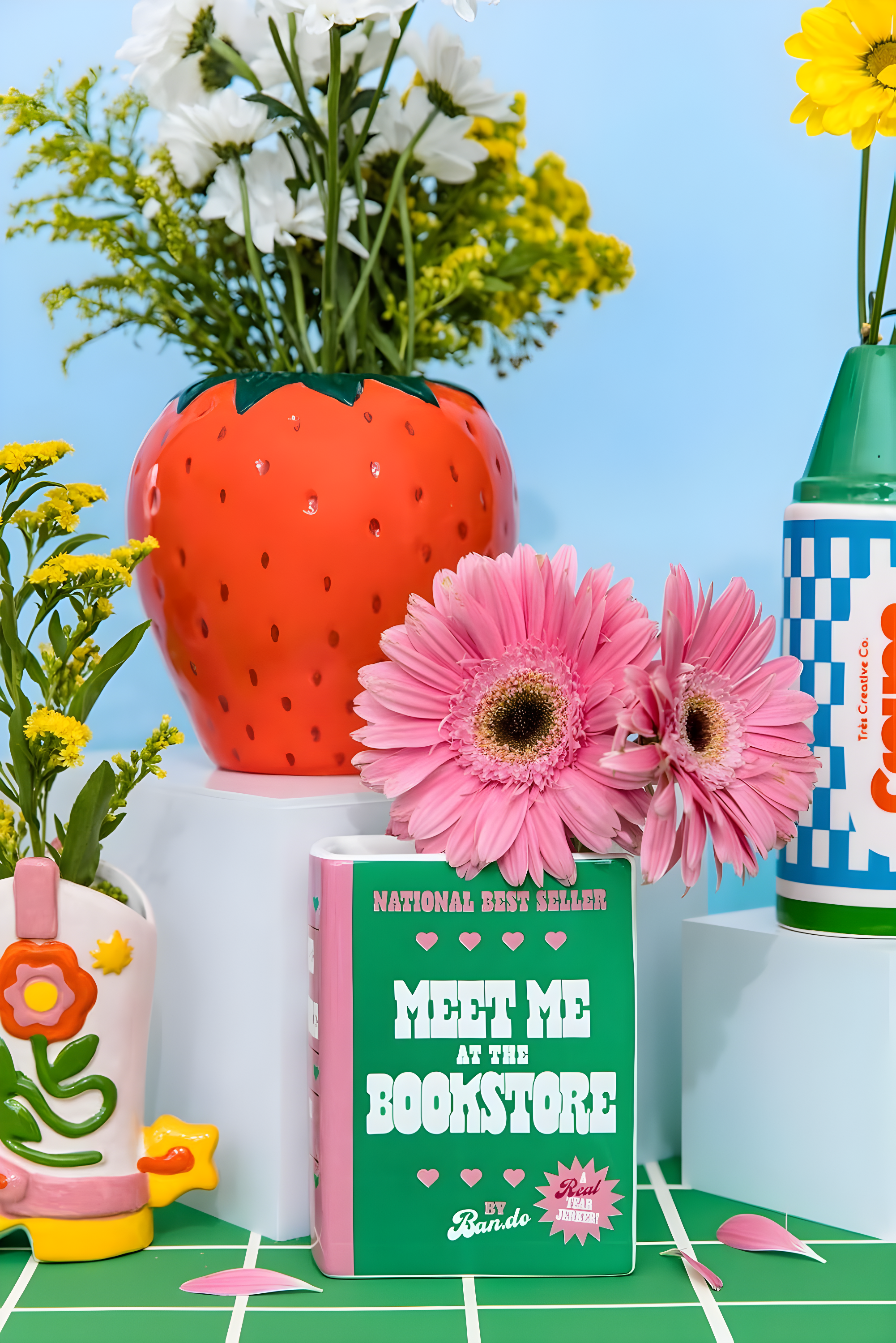 Strawberry Shaped Red Ceramic Decorative Vase