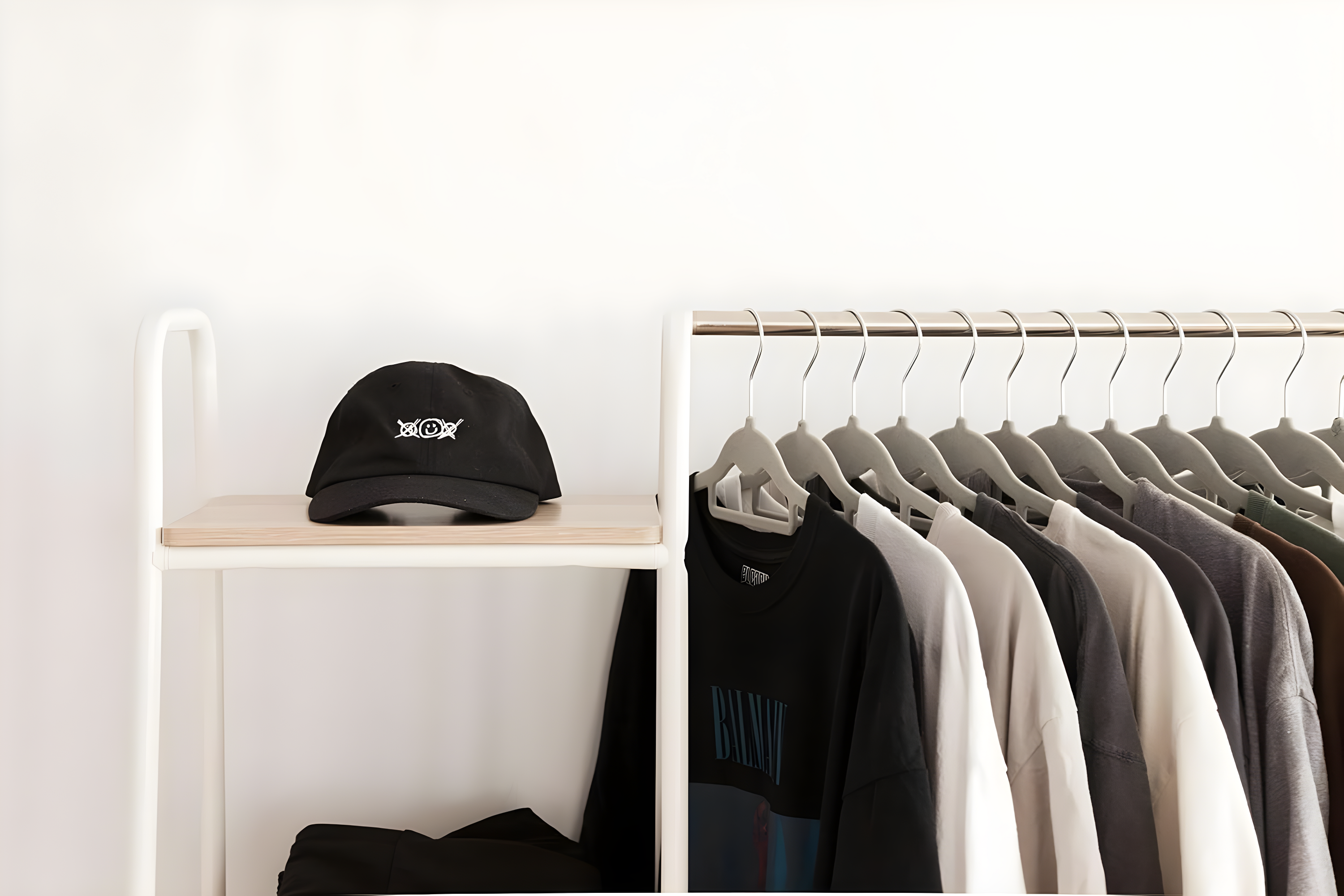 39.8'' Manufactured Wood Clothing Rack