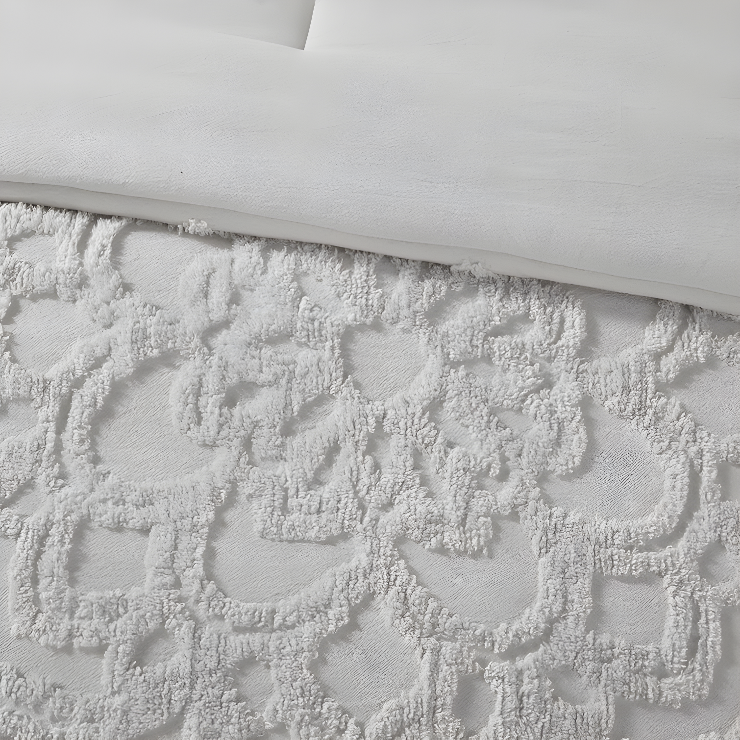 510 Design Everly 3 Piece Tufted Woven Medallion Comforter Set