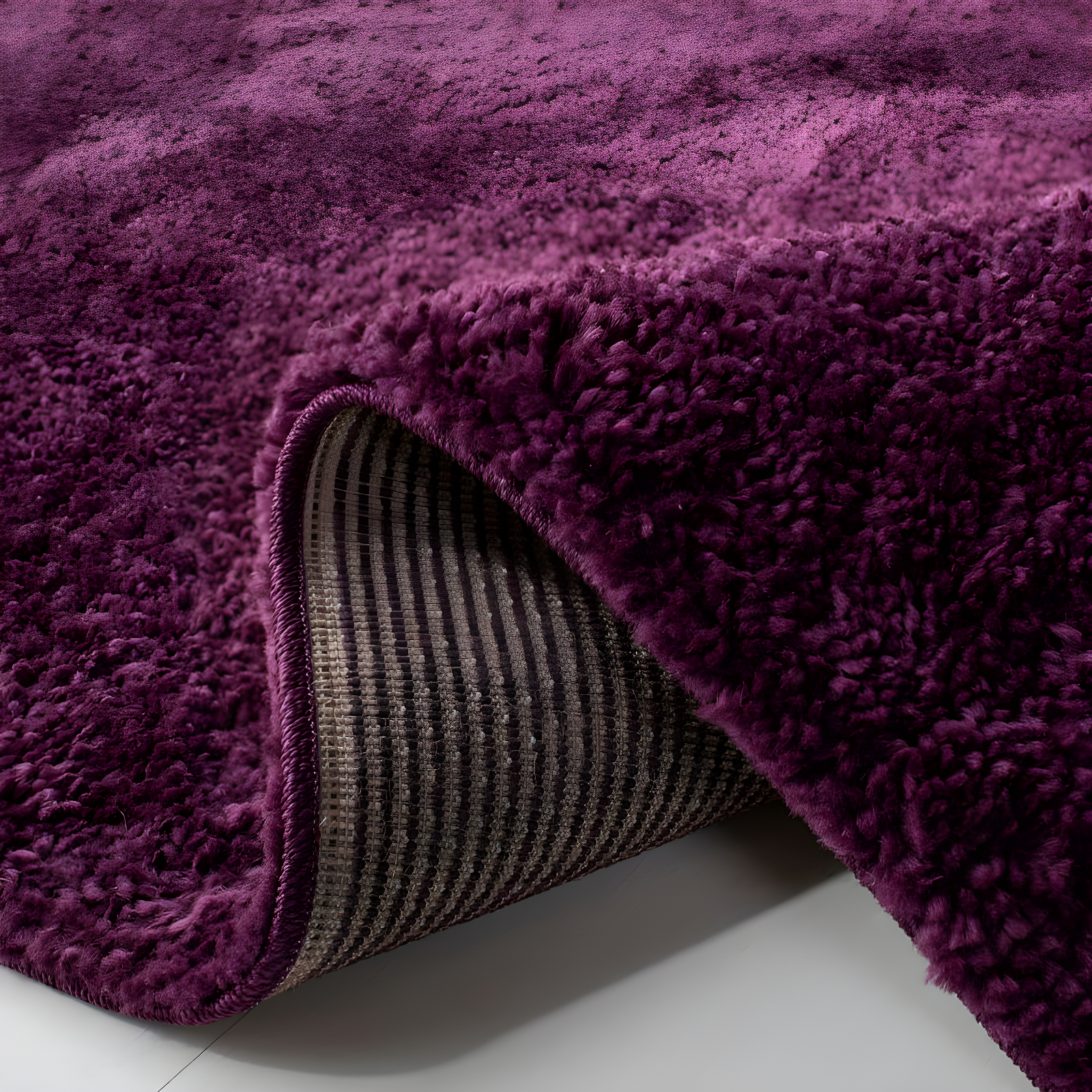 August Shag 900 AUG900 Power Loomed Indoor Area Rug - Purple - 6'x9' - Safavieh