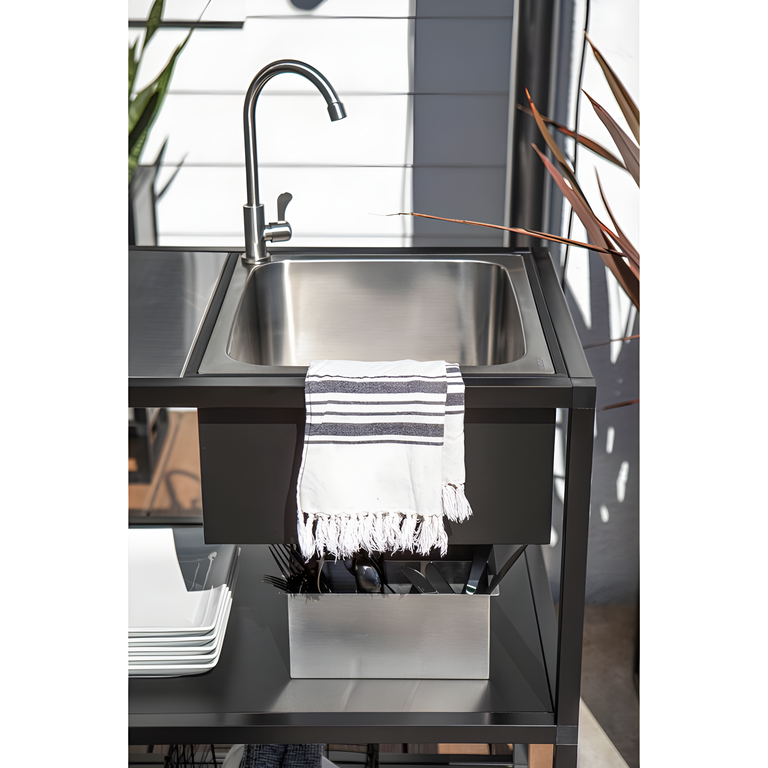 Outdoor Kitchen Series Free Standing Sink