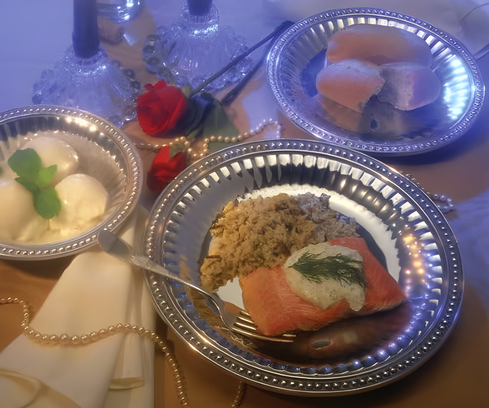 Wilton Armetale Wilton Armetale Flutes and Pearls Oval Serving Tray, 15.5-Inch-by-17.75-Inch