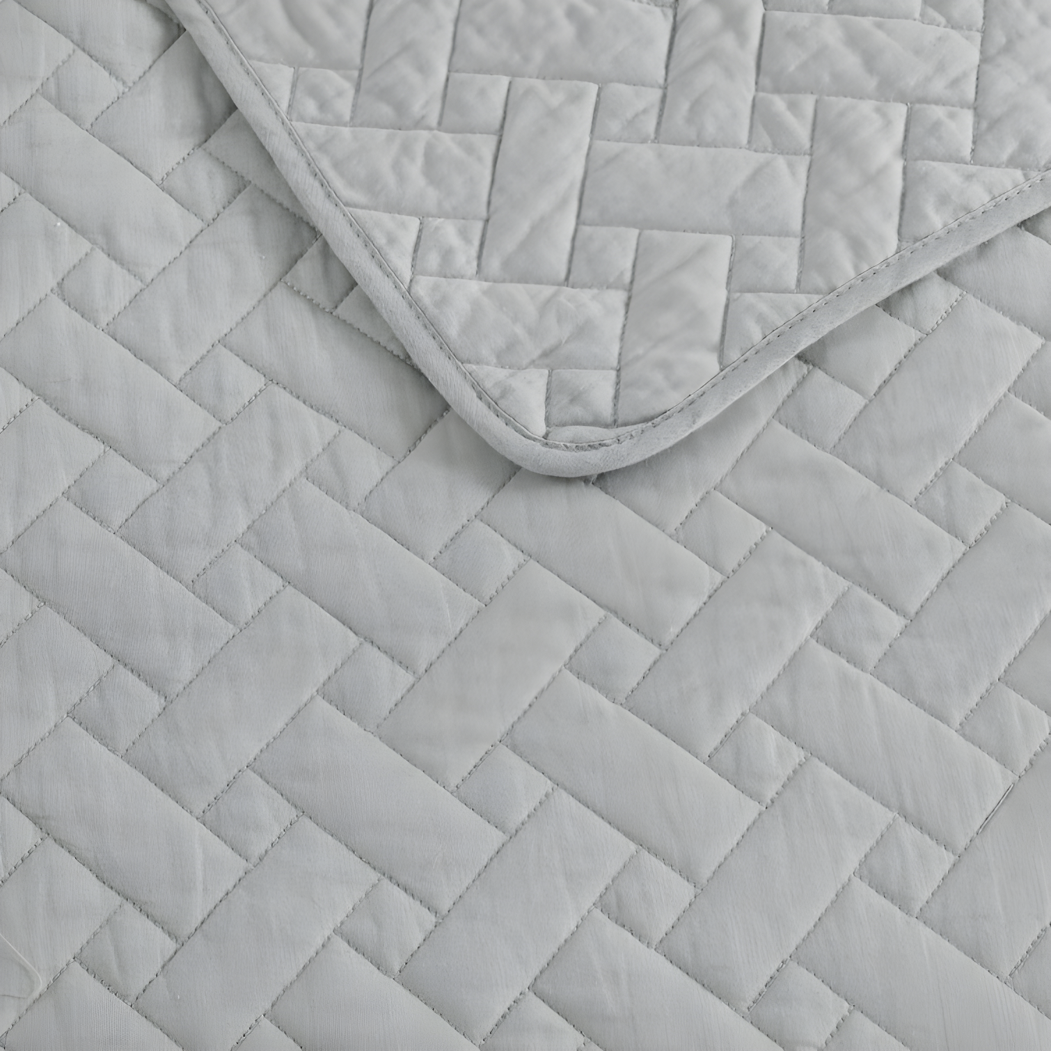 Tommy Bahama Home Tommy Bahama Raffia Solid Cotton Reversible Quilt Set