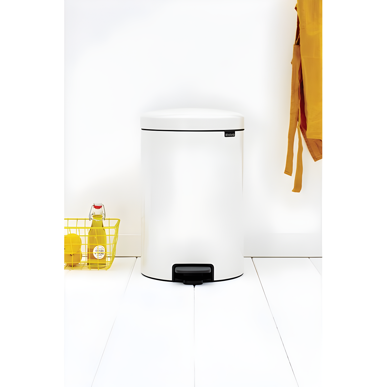 Brabantia Newicon Step On Trash Can, 3.2 Gallon (12 Liter)