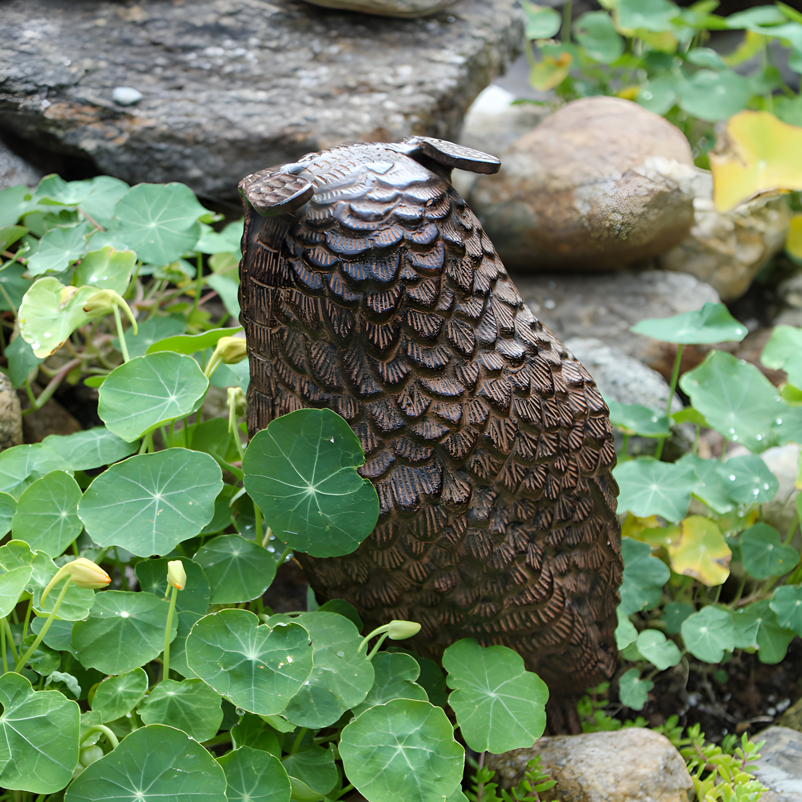Millwood Pines Shaeffer Bird Metal Garden Statue