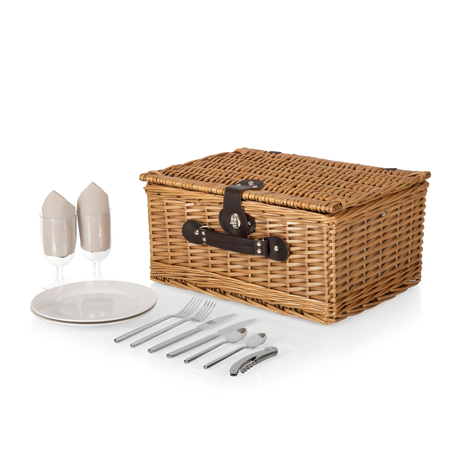 Picnic Time Classic Willow Wicker Picnic Basket - Romantic Picnic