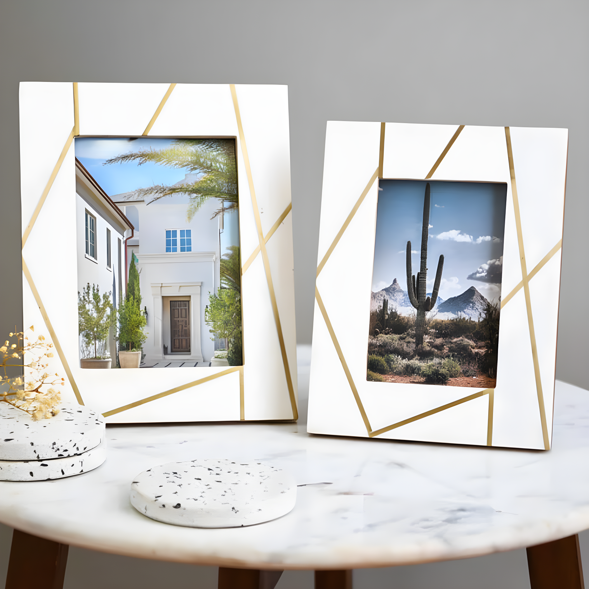 Creative Co-Op Resin Photo Frames, Set of 2 (4x6” and 5x7”)