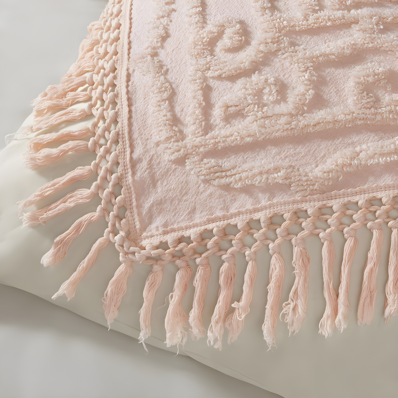 Laetitia Tufted Chenille Cotton Medallion Fringe Coverlet Set
