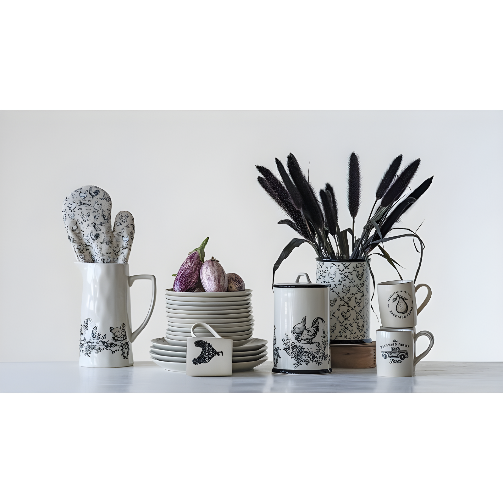 Otis Pitcher - Black