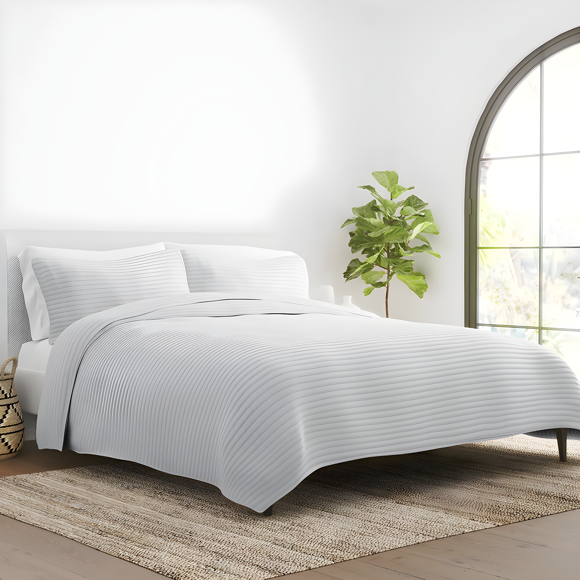 Becky Cameron Lightweight All Season Stripe Stitch Quilt Set with Shams