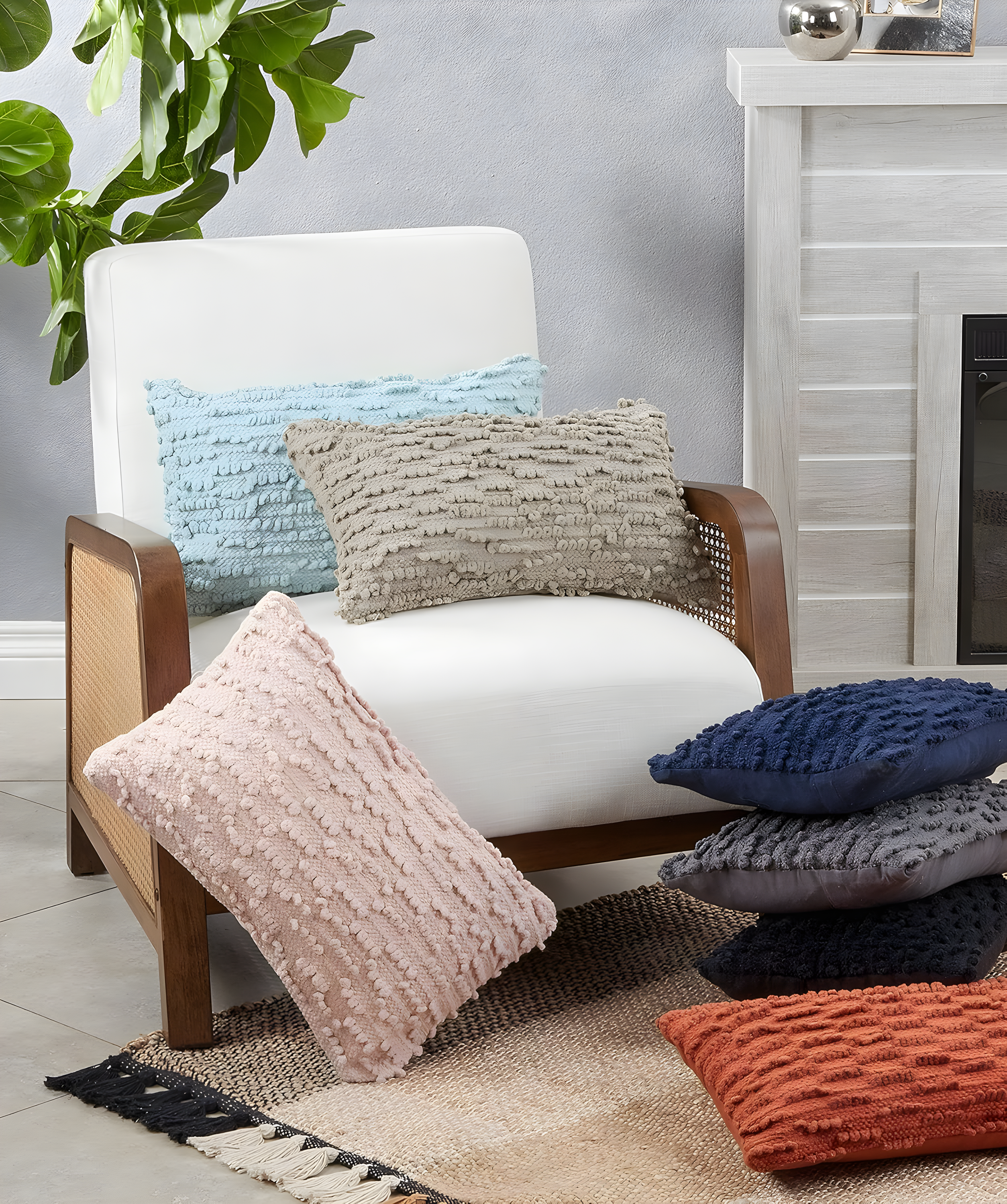 Saro Lifestyle Down-Filled Nubby Design Throw Pillow, Black, 12"x20"