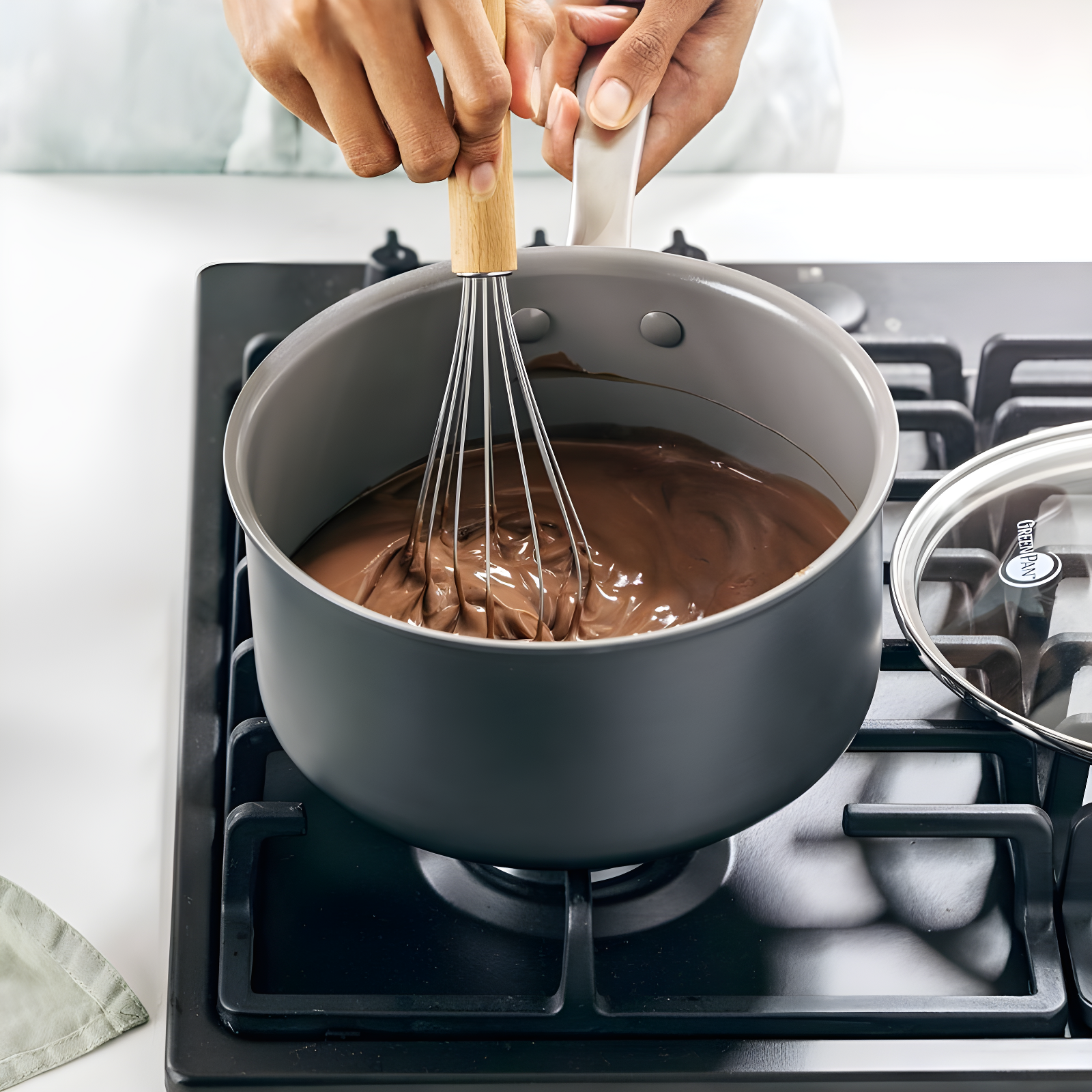 GreenPan GreenPan Chatham Healthy Ceramic Non-stick Covered Saucepan, 3 Quart, Gray