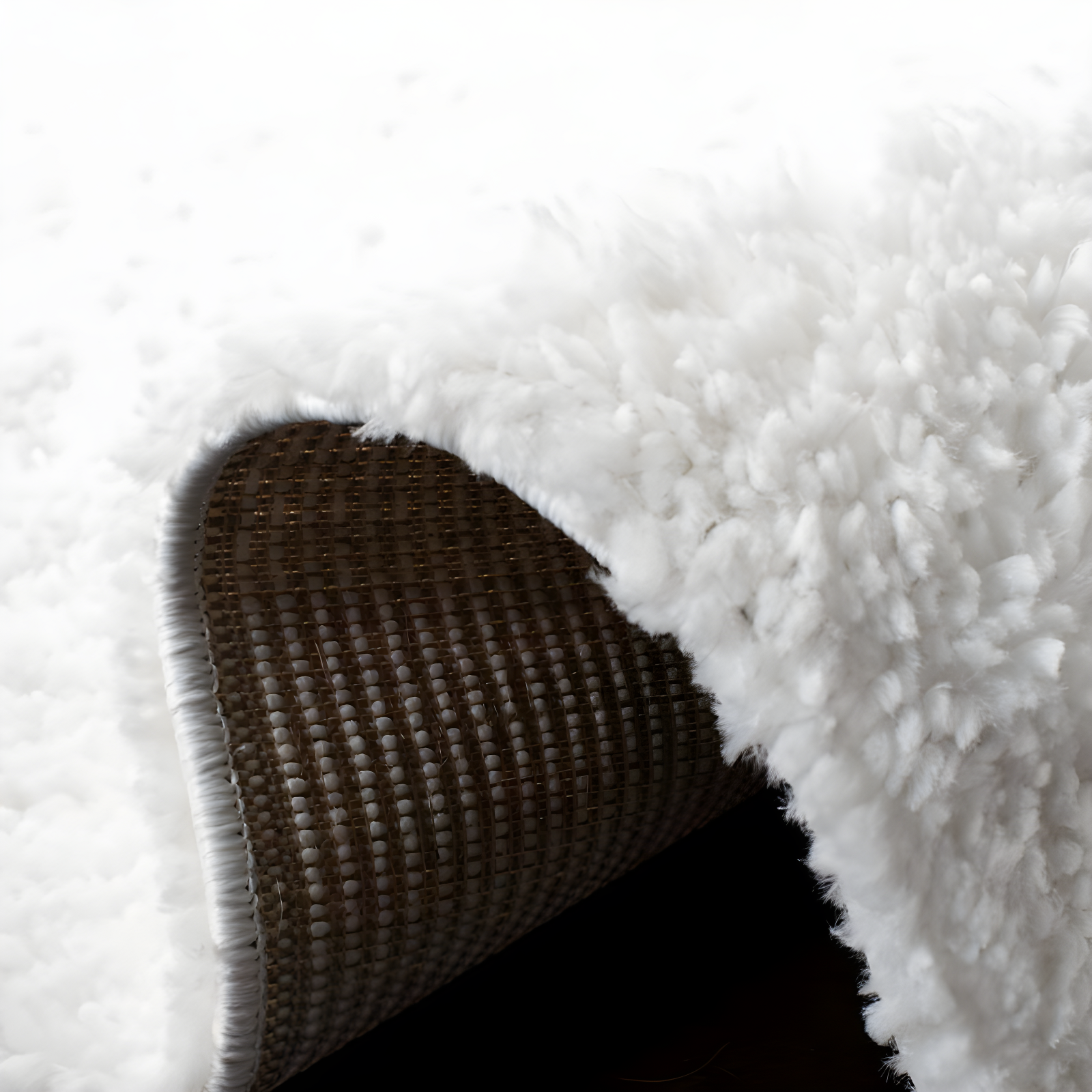 August Shag 900 AUG900 Power Loomed Indoor Runner Rug - White - 2'3"x6' - Safavieh