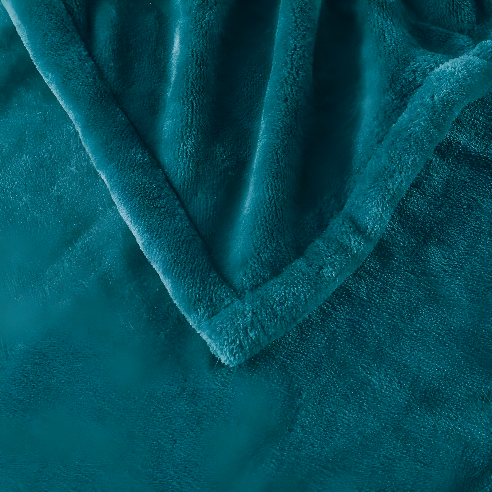 Beautyrest Heated Plush Oversized Throw